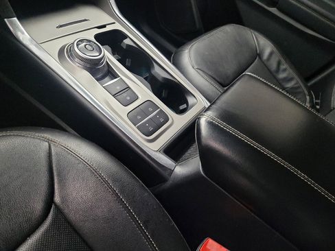 Used 2020 Ford Explorer Limited image 26