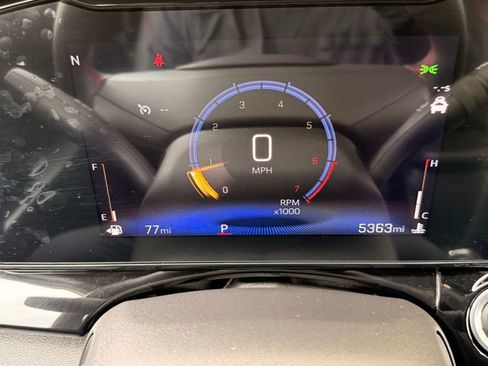 Used 2026 Chevrolet Trax RS FWD image 24