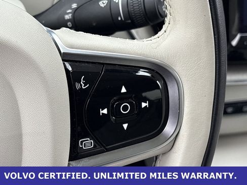 Certified 2023 Volvo XC60 B5 Plus w/ Climate Package image 19