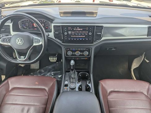 Used 2022 Volkswagen Atlas Cross Sport SEL Premium R-Line AWD/4WD image 14