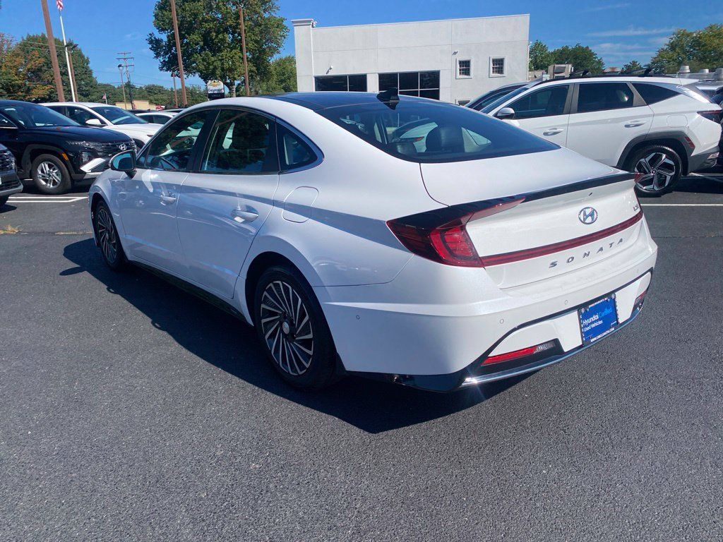 Certified 2023 Hyundai Sonata Limited FWD image 8