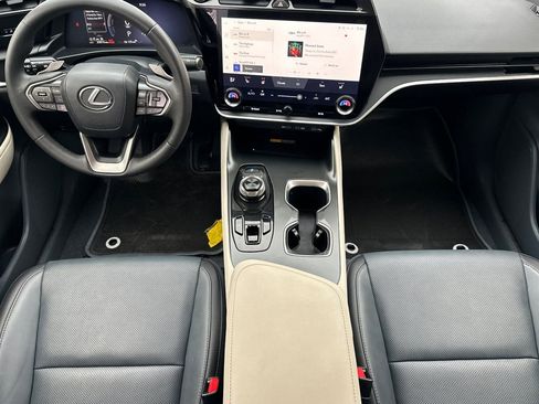 Certified 2024 Lexus RZ 300e Premium image 10