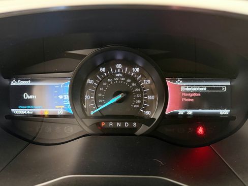 Used 2019 Ford Edge SEL w/ Equipment Group 201A image 8