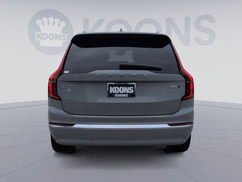New 2026 Volvo XC90 B6 Ultra image 5