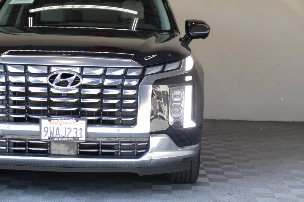 Used 2023 Hyundai Palisade Calligraphy w/ Cargo Package AWD/4WD image 6