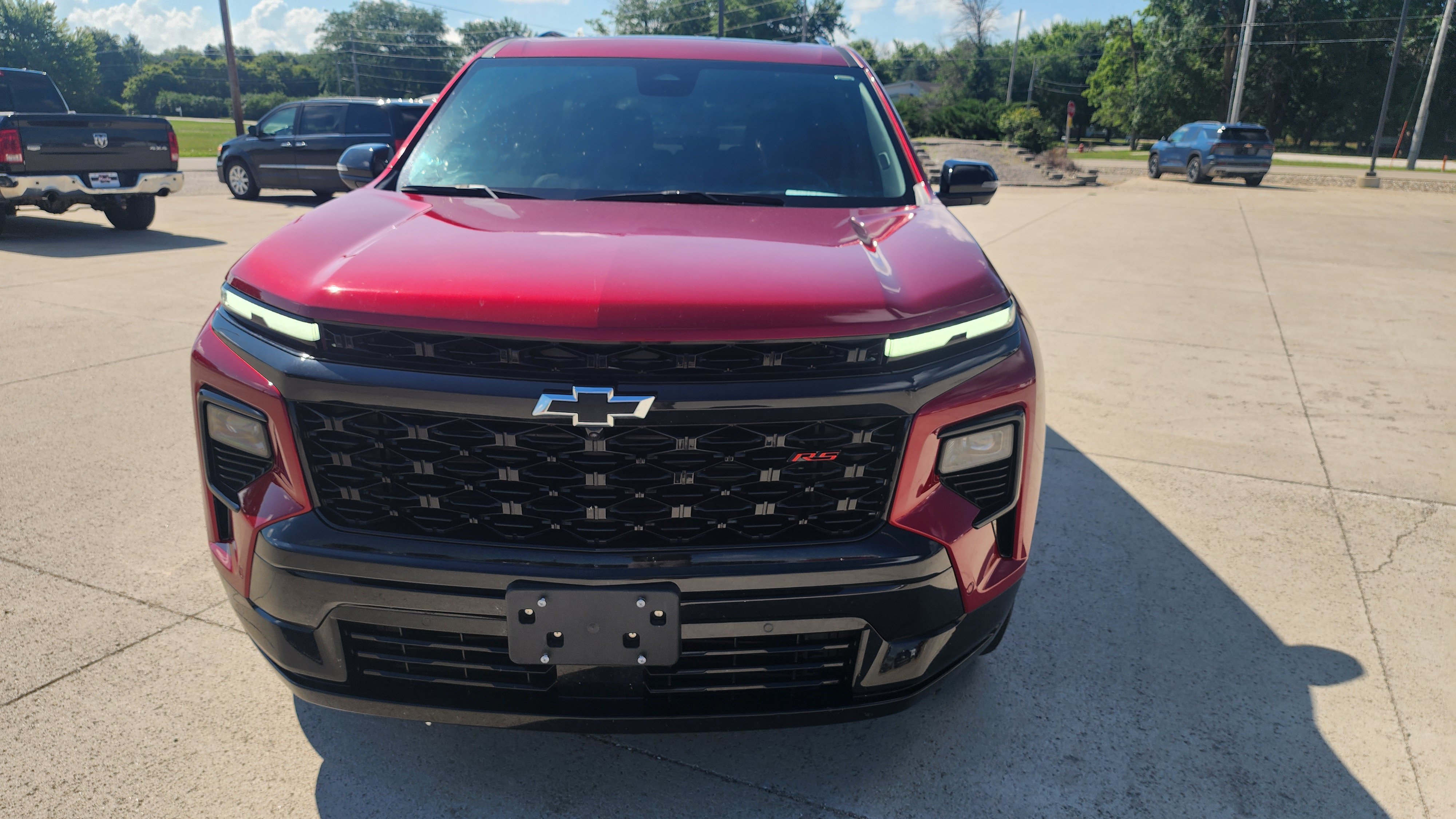 Certified 2024 Chevrolet Traverse RS AWD/4WD image 2
