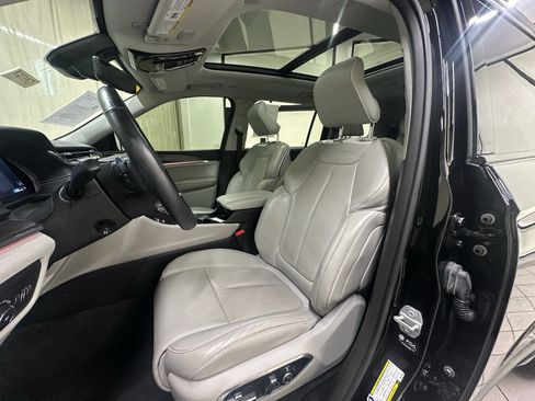 Used 2021 Jeep Grand Cherokee L Overland w/ Advanced Protech Group III AWD/4WD image 25