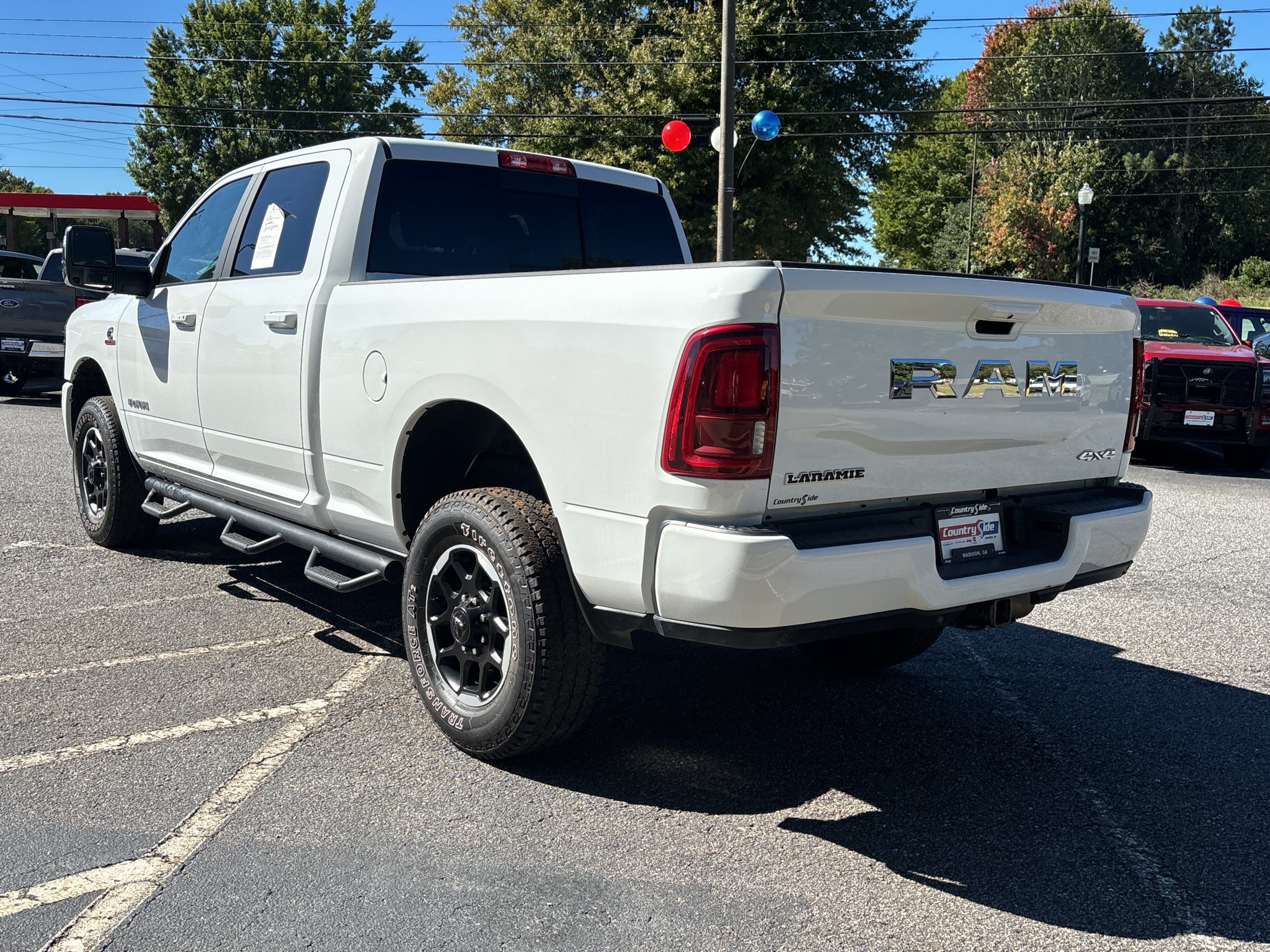 Used 2026 RAM 2500 Laramie AWD/4WD image 8