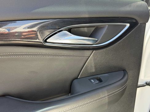 Used 2023 Buick Envision Essence FWD image 23