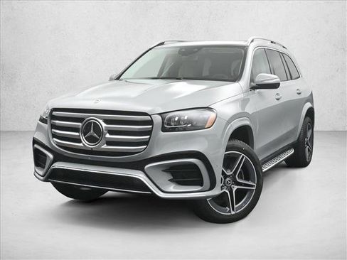New 2026 Mercedes-Benz GLS 450 4MATIC image 2