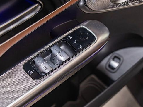 Used 2026 Mercedes-Benz GLC 300 4MATIC image 14