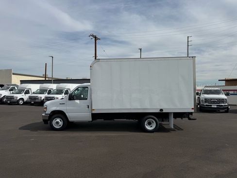 New 2026 Ford E-450 and Econoline 450 Super Duty w/ Interior Upgrade Package image 5