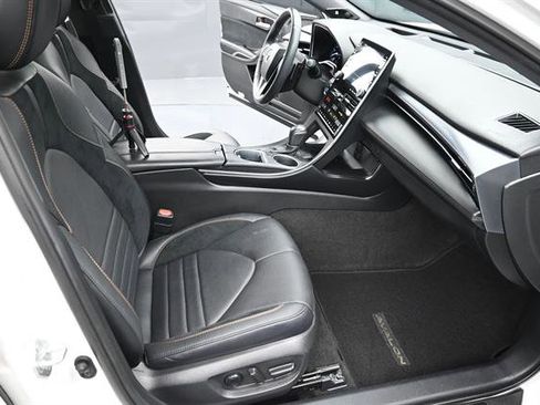 Certified 2021 Toyota Avalon Touring FWD image 20