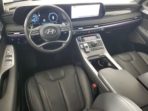 Used 2024 Hyundai Palisade Calligraphy image 16