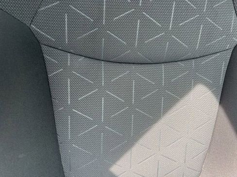 Used 2020 Toyota RAV4 XLE w/ Convenience Package image 34