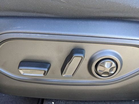 New 2025 Jeep Grand Cherokee Laredo image 44