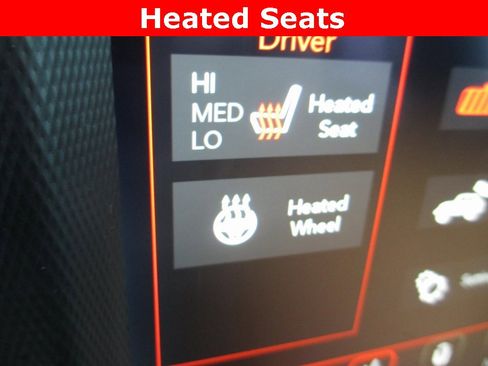 Used 2023 Jeep Wrangler Unlimited Rubicon w/ Steel Bumper Group image 19