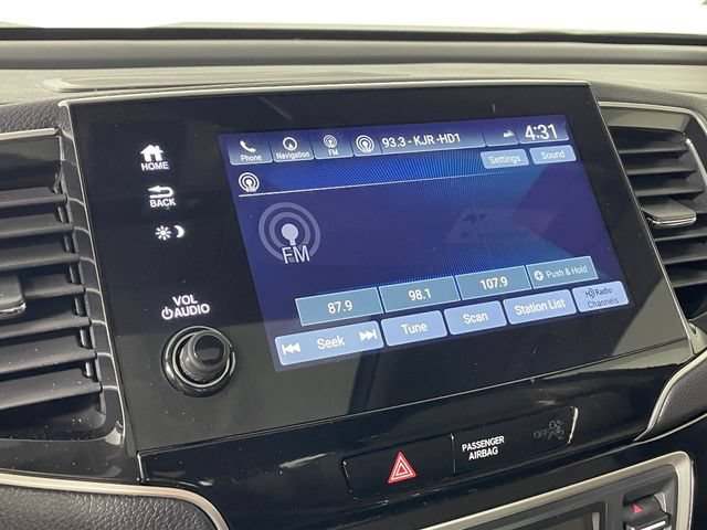 Used 2021 Honda Pilot Touring image 7