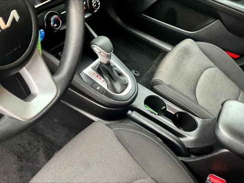 Used 2022 Kia Forte LXS image 20