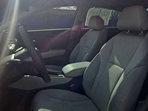 Used 2025 Honda Accord SE image 11