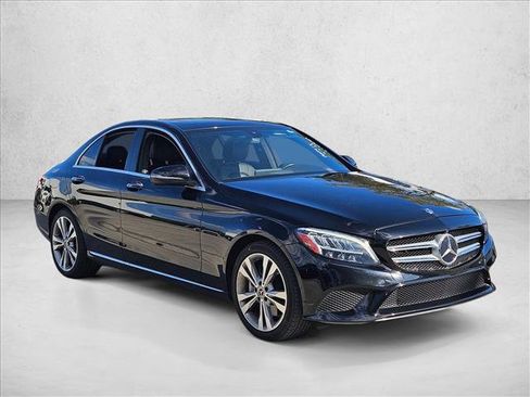 Used 2020 Mercedes-Benz C 300 Sedan image 3