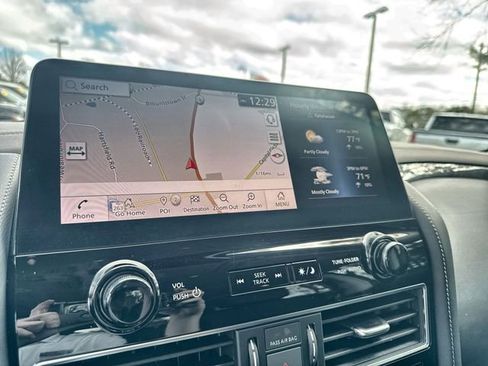 Used 2023 Nissan Armada Platinum w/ Cargo Package image 25