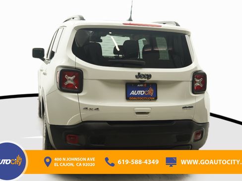 Used 2022 Jeep Renegade Latitude AWD/4WD image 15