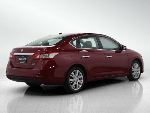 Used 2013 Nissan Sentra SL w/ Navigation Pkg image 5