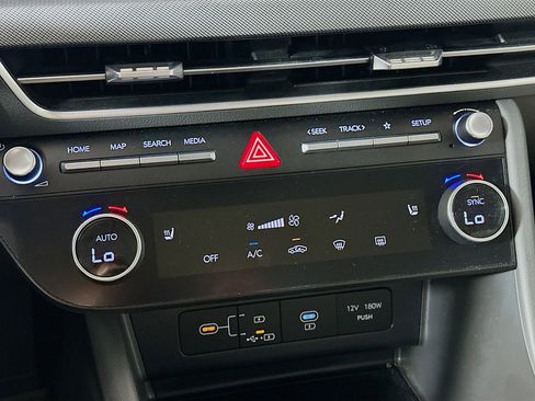 Used 2025 Hyundai Sonata SEL FWD image 24