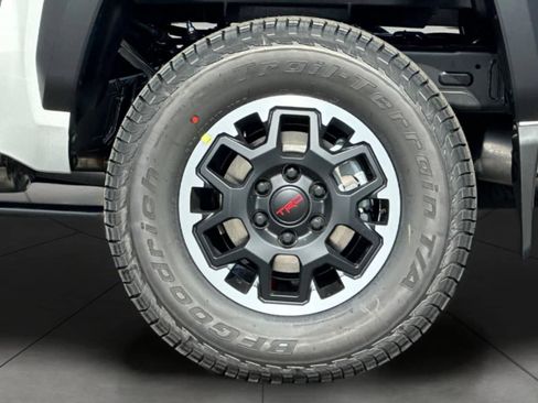 New 2026 Toyota Tacoma TRD Off-Road AWD/4WD image 30