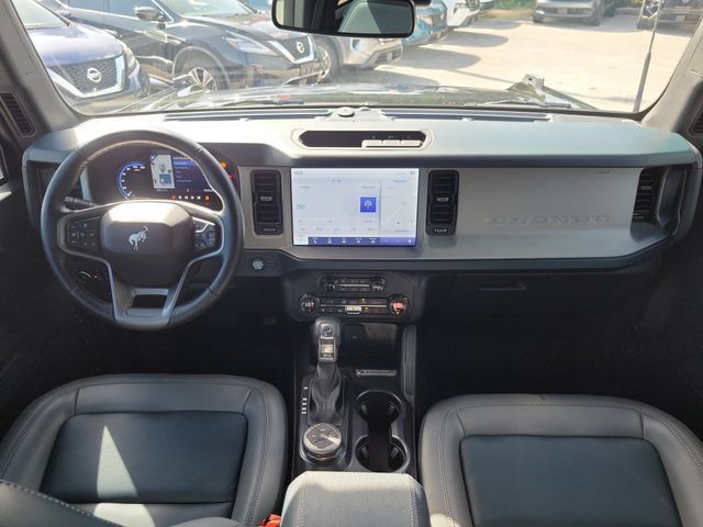 Used 2024 Ford Bronco Outer Banks AWD/4WD image 14
