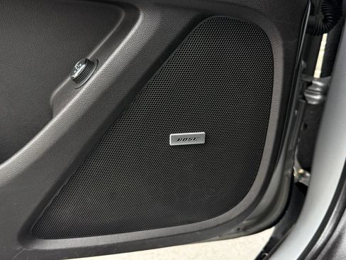 Used 2021 Chevrolet Traverse Premier w/ Redline Edition image 22