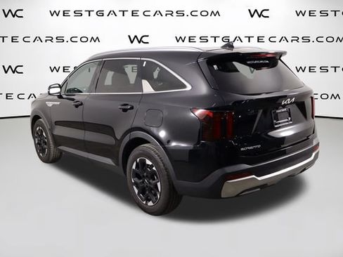 Certified 2025 Kia Sorento S w/ Panoramic Sunroof Package FWD image 45