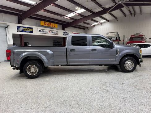 Used 2021 Ford F350 XL w/ STX Appearance Package RWD image 9