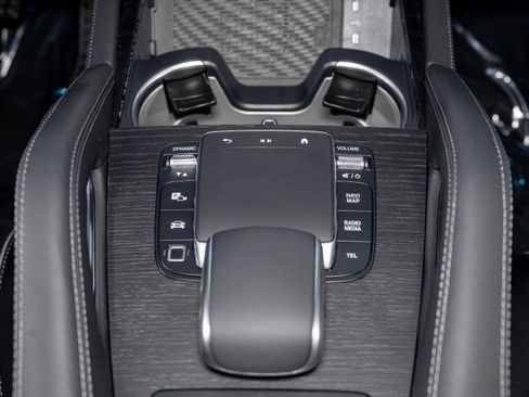 New 2026 Mercedes-Benz GLS 580 4MATIC image 23