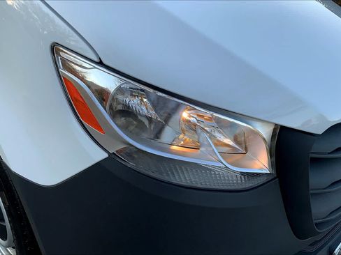 Certified 2025 Mercedes-Benz Sprinter 2500 image 18