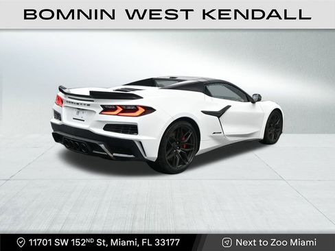 Used 2026 Chevrolet Corvette Z06 image 5