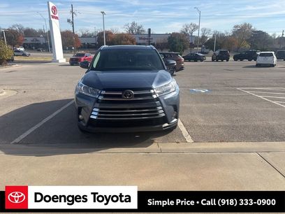 Used 2018 Toyota Highlander Limited Platinum