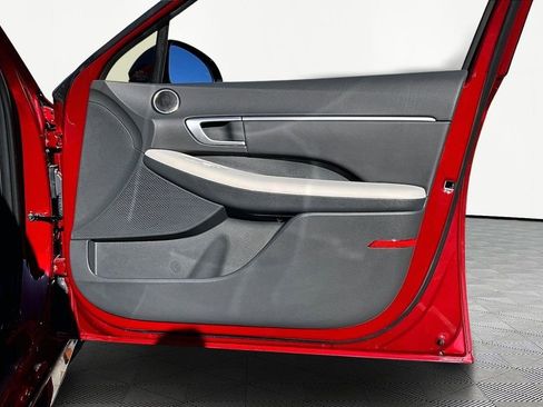 Certified 2025 Hyundai Sonata SEL image 24