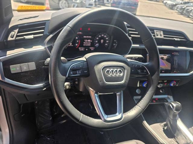 Used 2020 Audi Q3 2.0T Premium Plus w/ Premium Plus Package AWD/4WD image 26