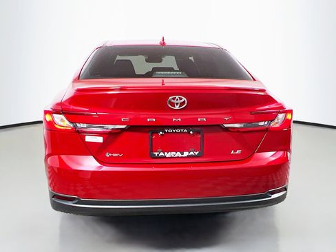 Used 2025 Toyota Camry LE w/ Convenience Package FWD image 6