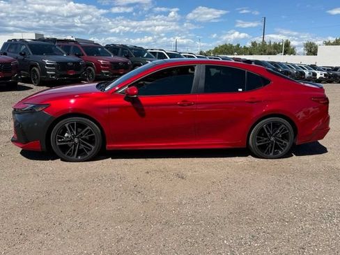 Used 2026 Toyota Camry XSE AWD/4WD image 2
