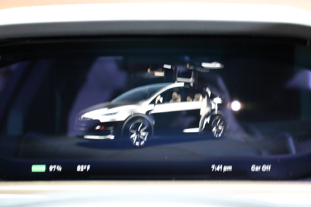 Used 2023 Tesla Model X AWD/4WD image 26
