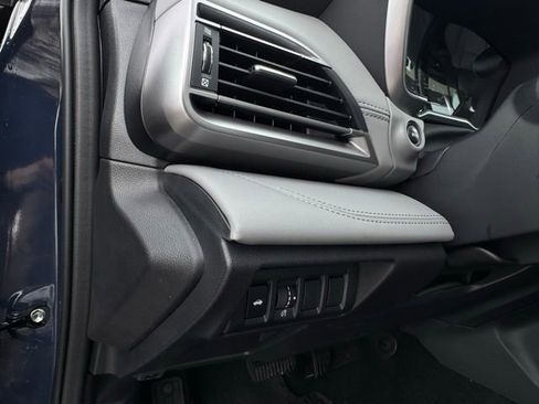 Used 2023 Subaru Legacy Limited image 18