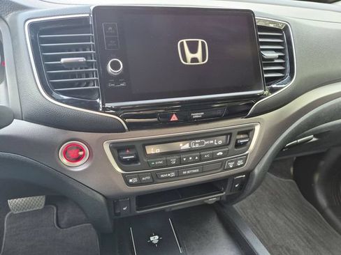 Used 2024 Honda Ridgeline RTL image 11