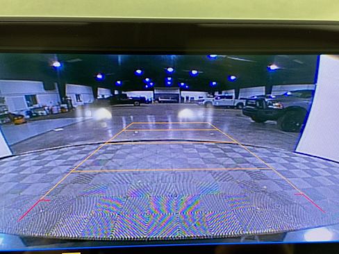 Used 2019 Chevrolet Malibu LT image 18