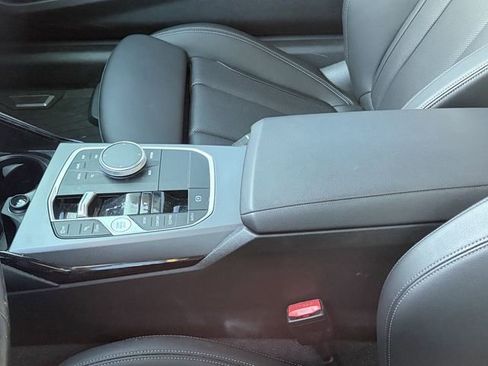 Used 2023 BMW 230i Coupe w/ Convenience Package image 5