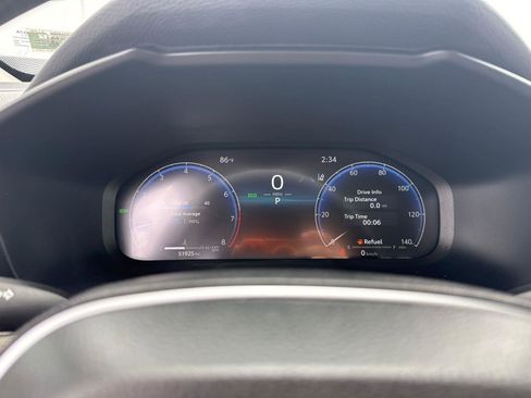 Used 2023 Toyota RAV4 Limited FWD image 15