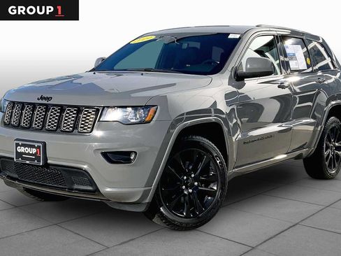 Used 2019 Jeep Grand Cherokee Altitude AWD/4WD image 1