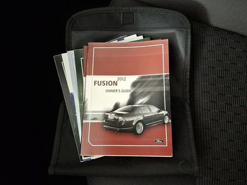 Used 2012 Ford Fusion SE image 25